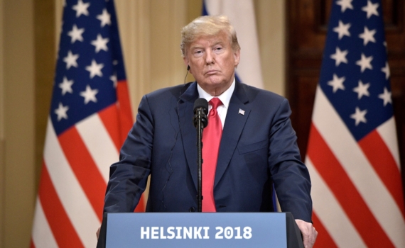 Бочаров: Трамп делится информацией о своих решениях с биржевыми трейдерами Бочаров: Трамп делится информацией о своих решениях с биржевыми трейдерами